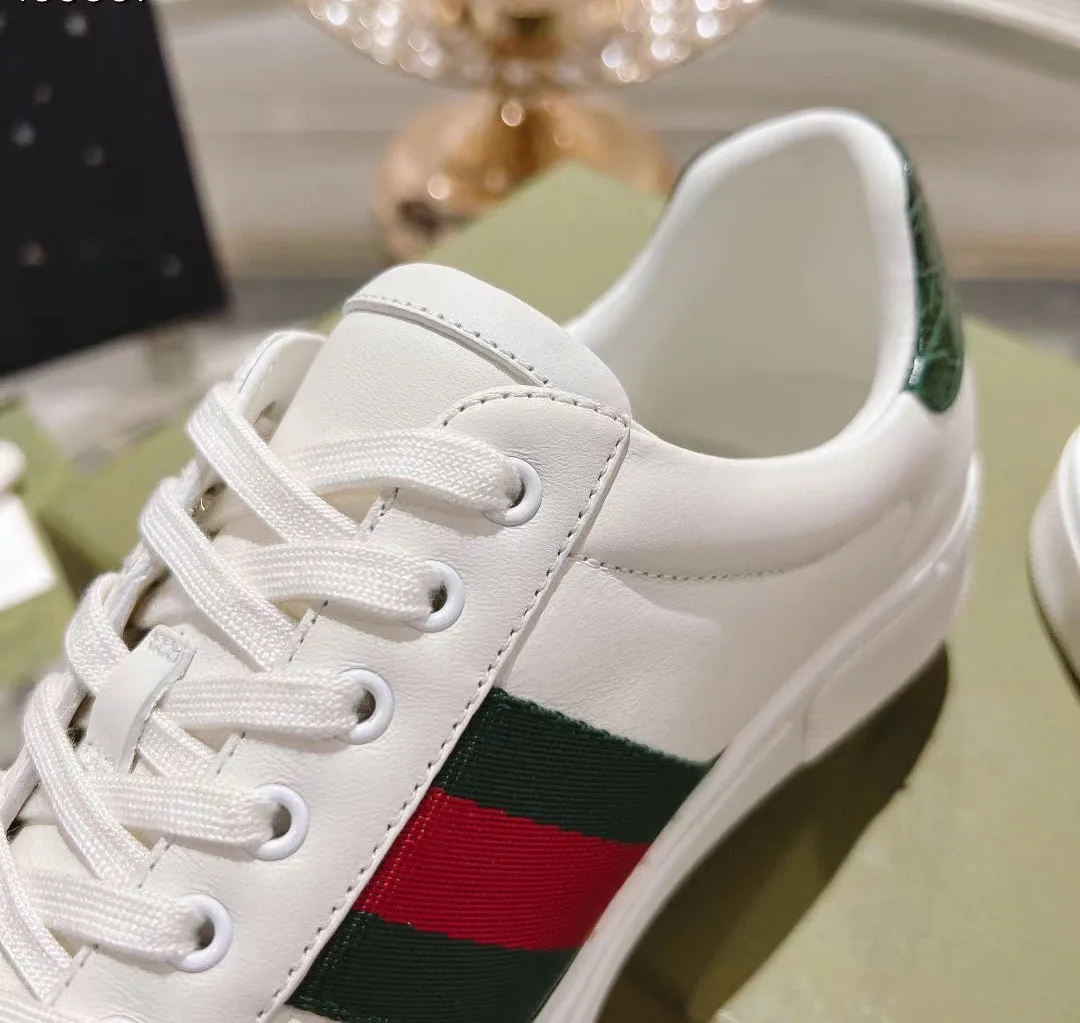 Кроссовки Женские Gucci 19081348