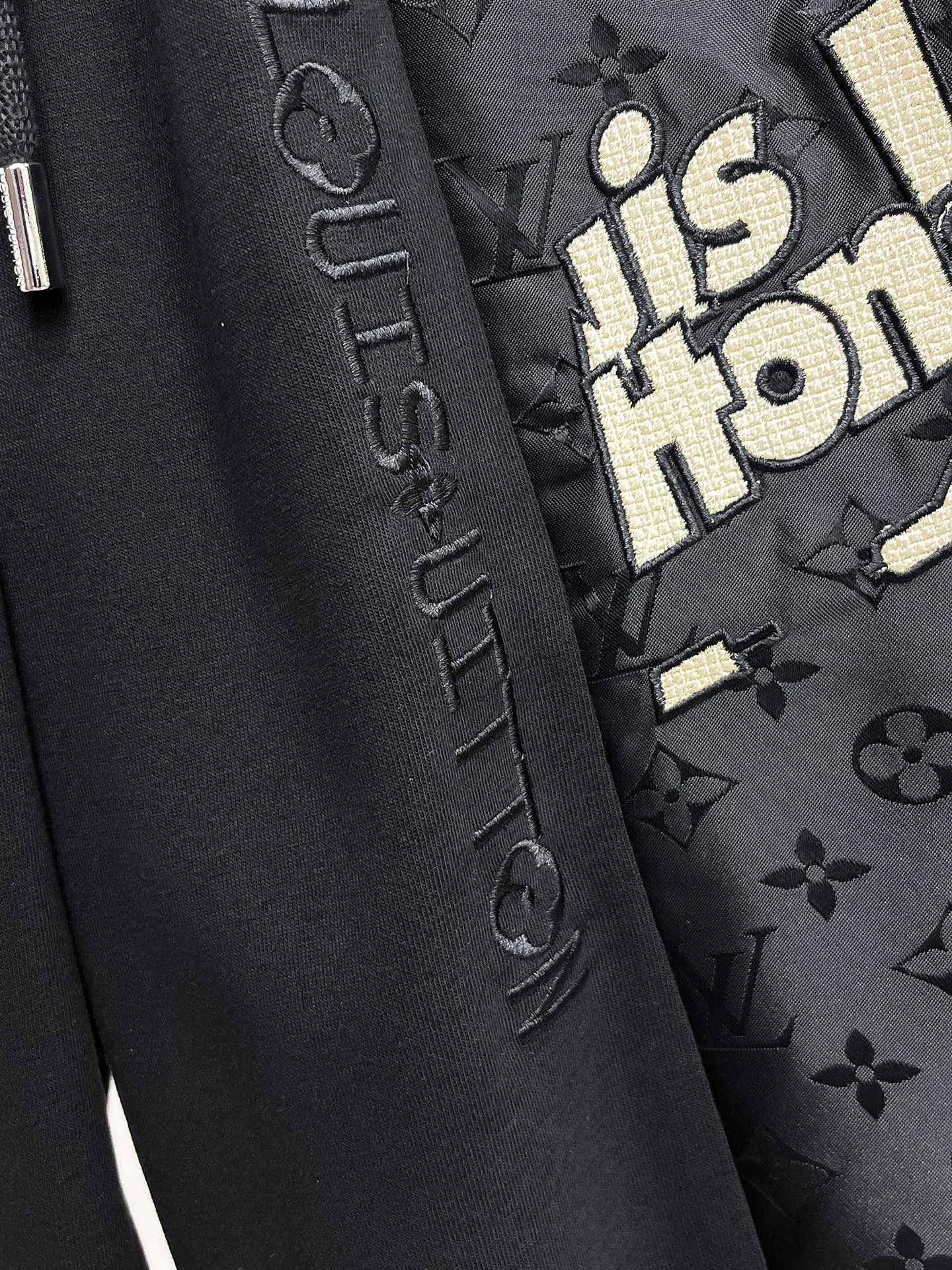Шорты Мужские Louis Vuitton 13417602