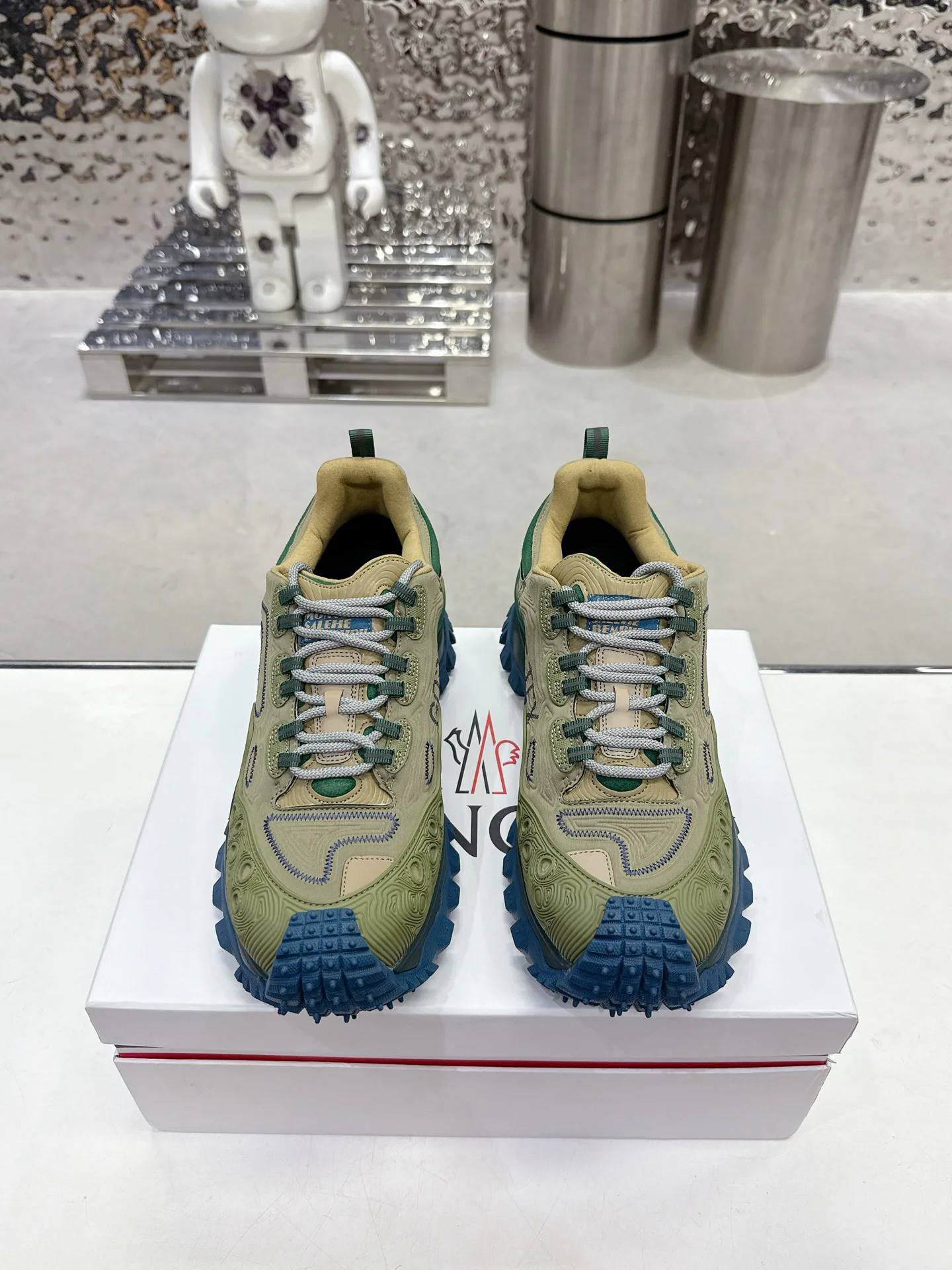 Кроссовки Женские Moncler 131078