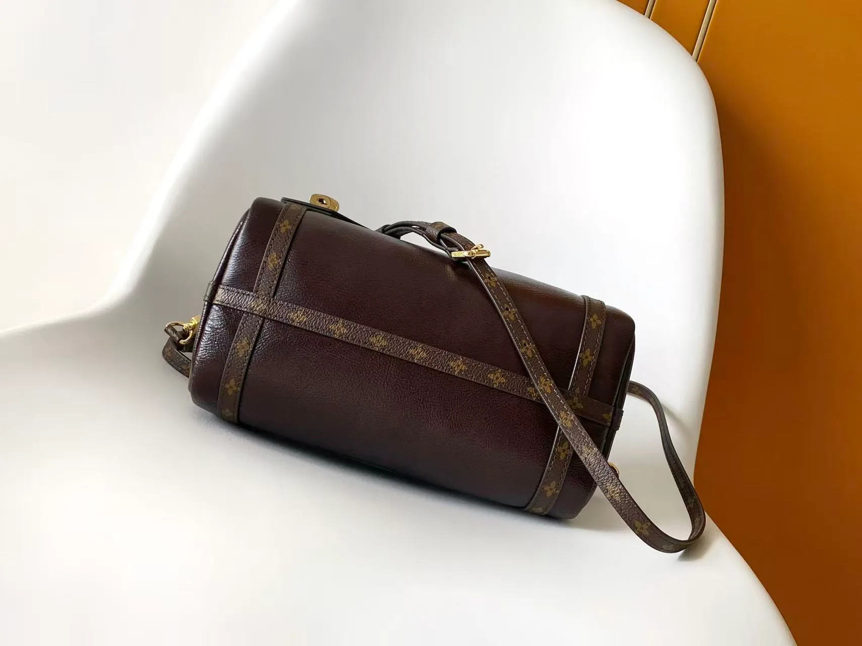 Классические Сумки Женские Louis Vuitton 17813548