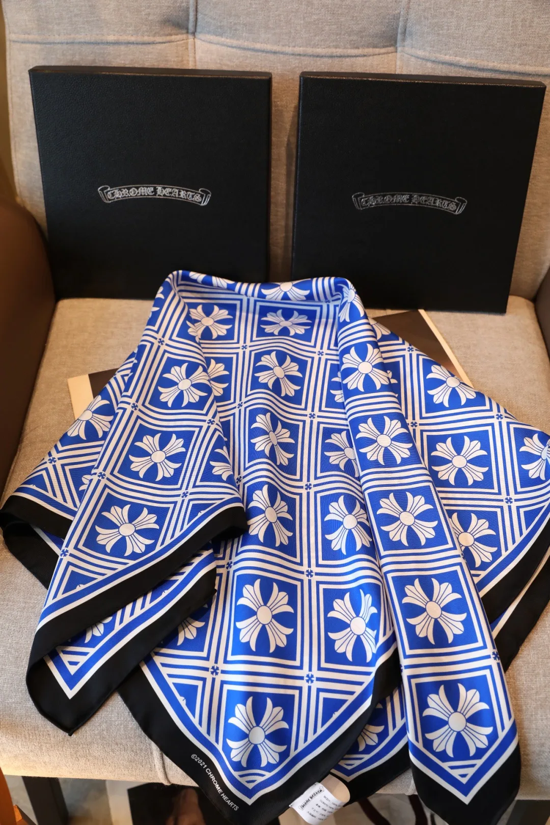 Платки Chrome Hearts 13449375