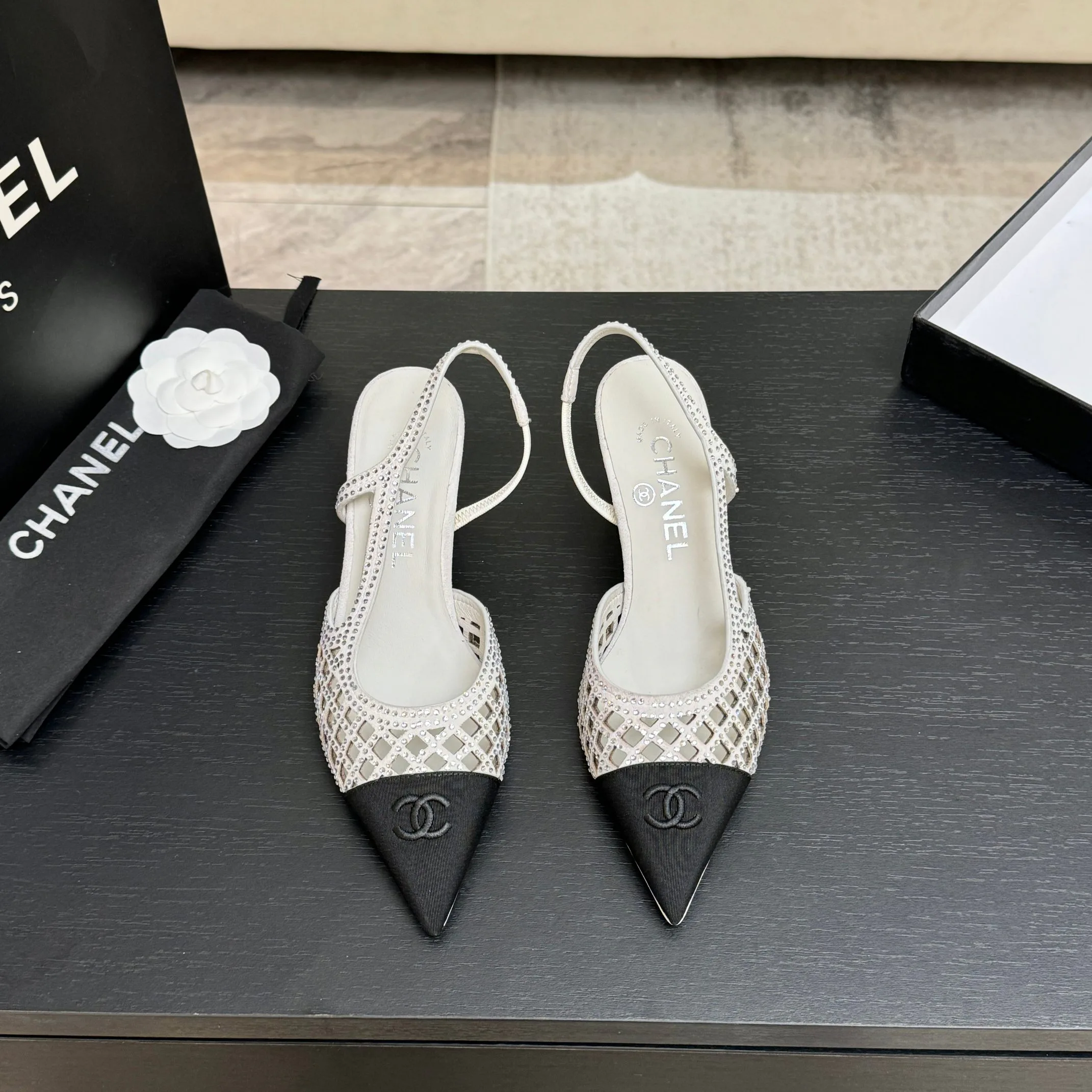 Туфли Женские Chanel 17448391