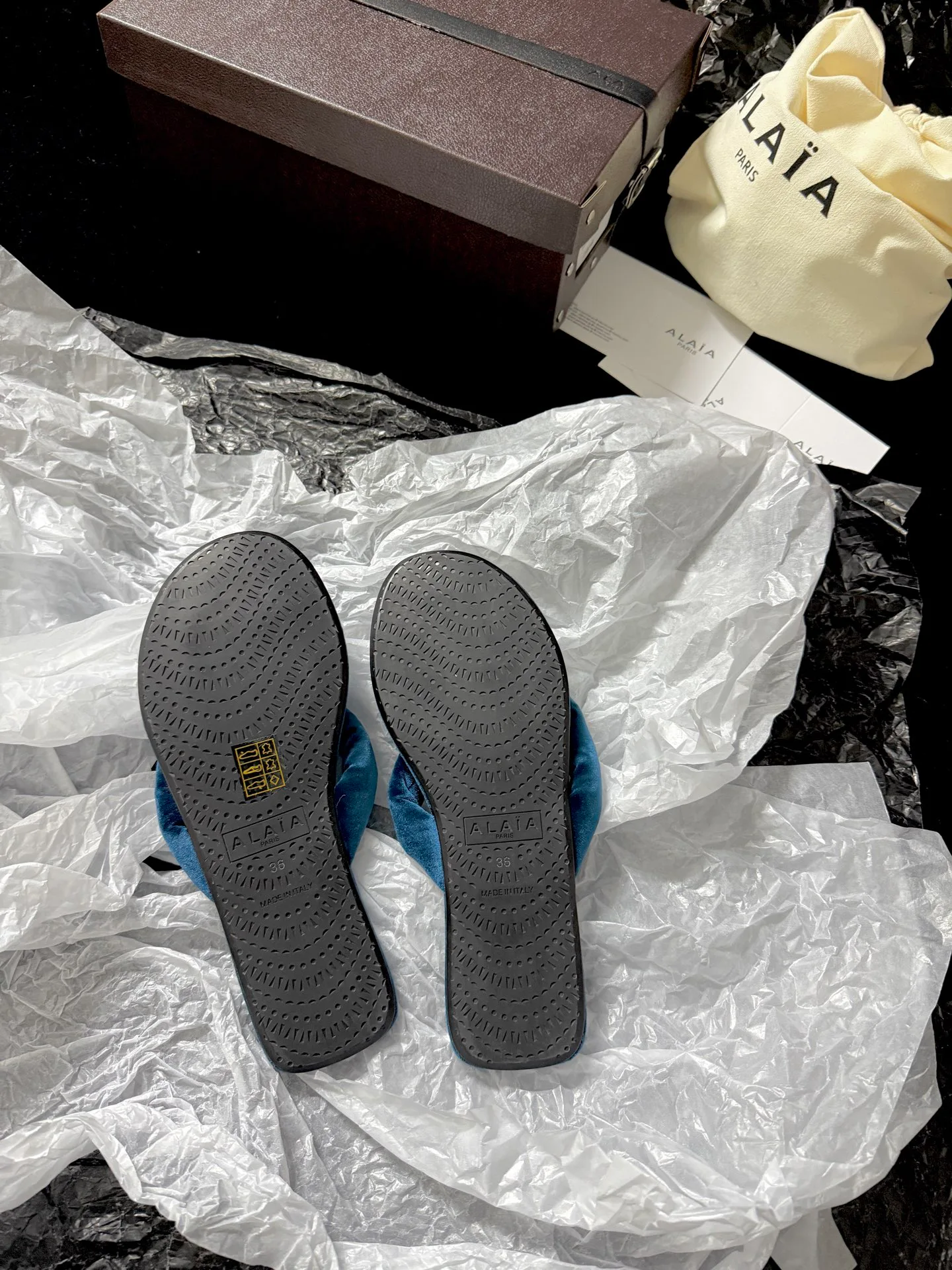 Шлепанцы Женские Alaia 9476201