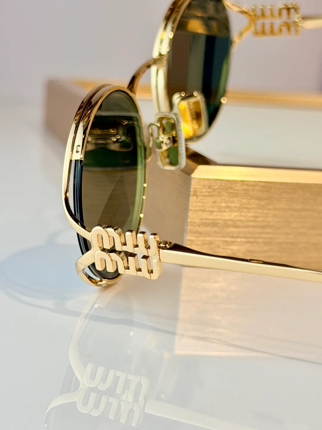 Очки Miu Miu 12222134