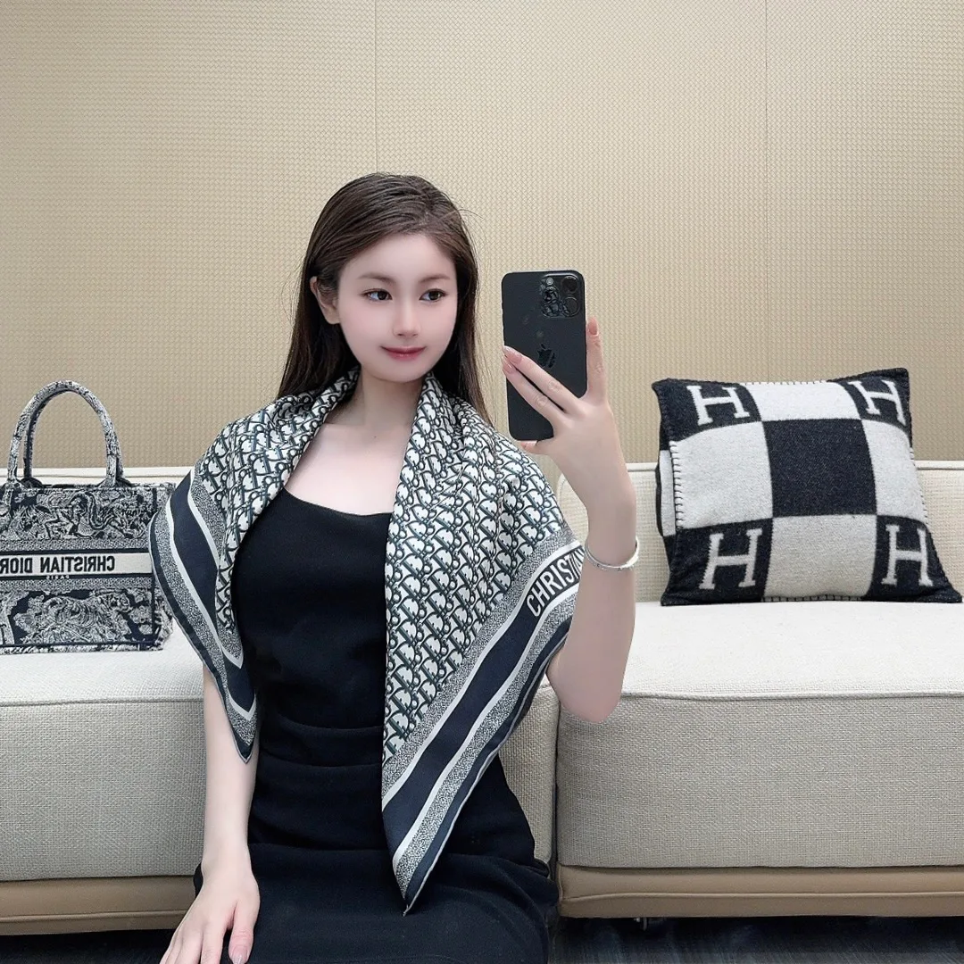 Платки Christian Dior 11148519