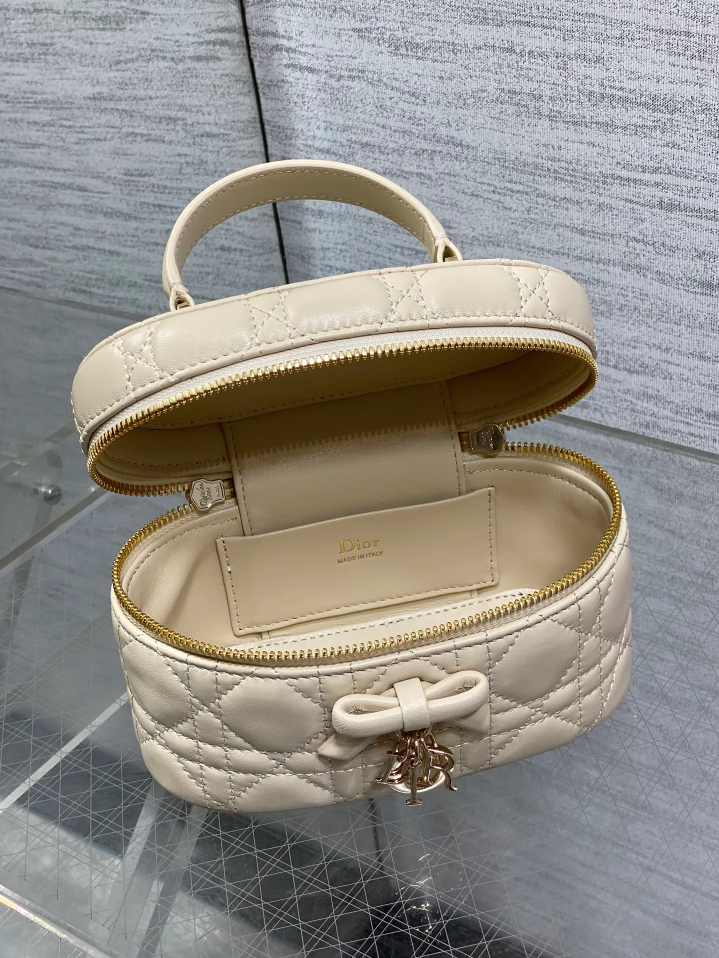 Клатчи Женские Christian Dior 12189463