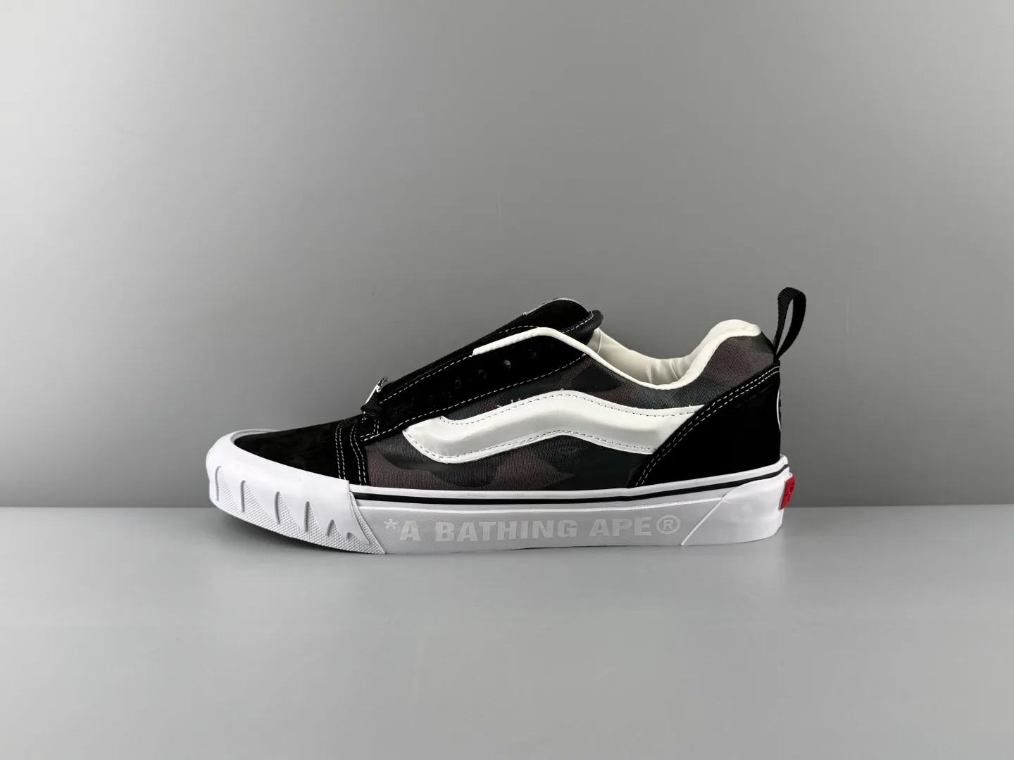 Кроссовки Женские Vans 18552294