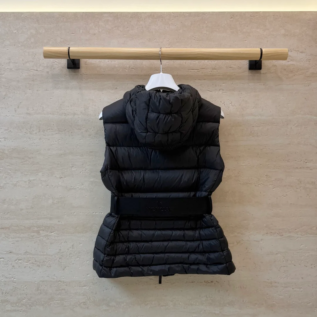 Жилеты Женские Moncler 18629930