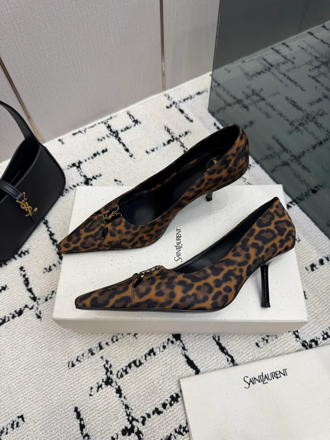 Туфли Женские Saint Laurent 18237778