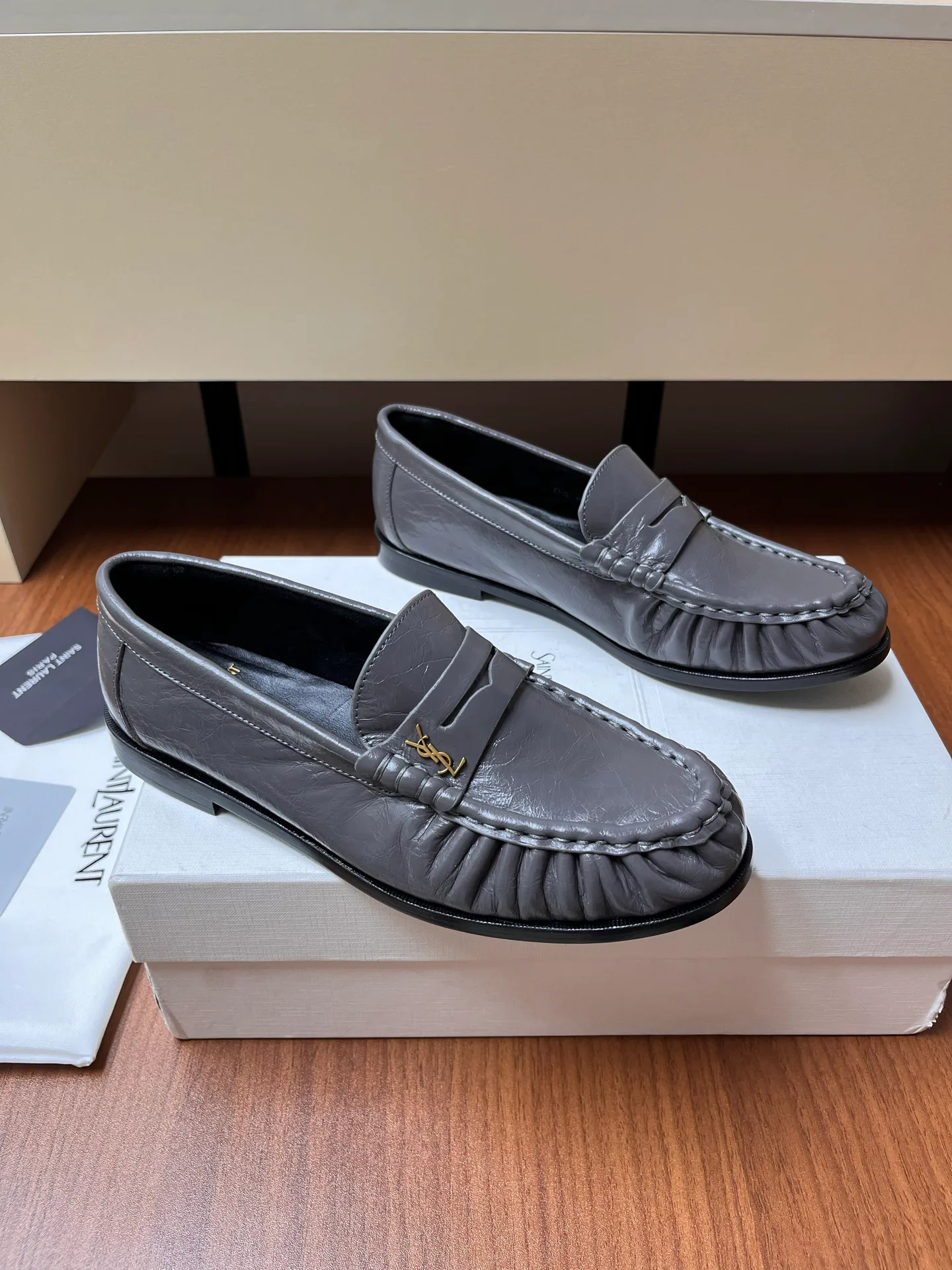 Лоферы И Мокасины Женские Saint Laurent 18037874