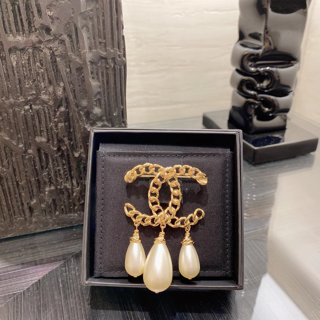 Бижутерия Chanel 3105