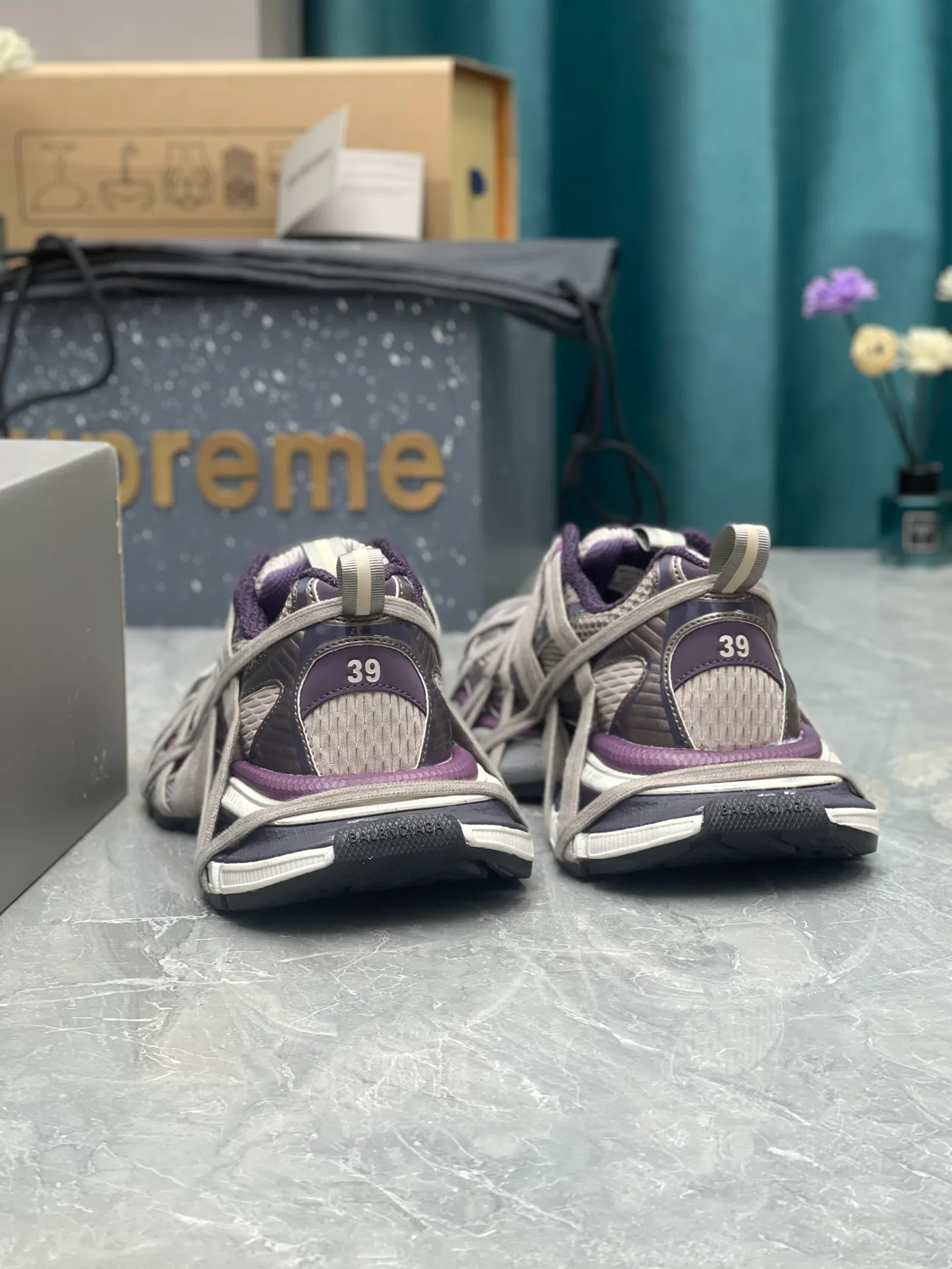 Кроссовки Мужские Balenciaga 19091397