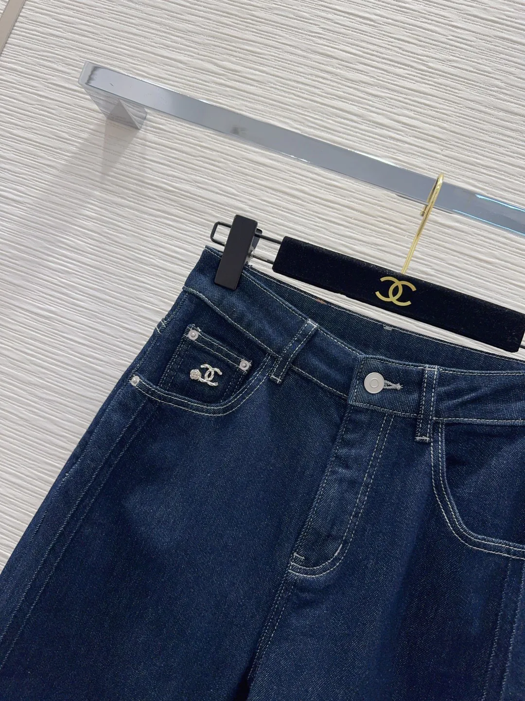 Джинсы Женские Chanel 11305923