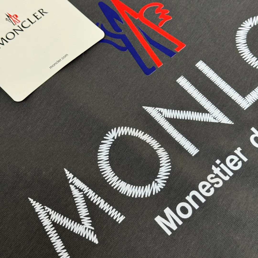 Футболки Женские Moncler 10620014