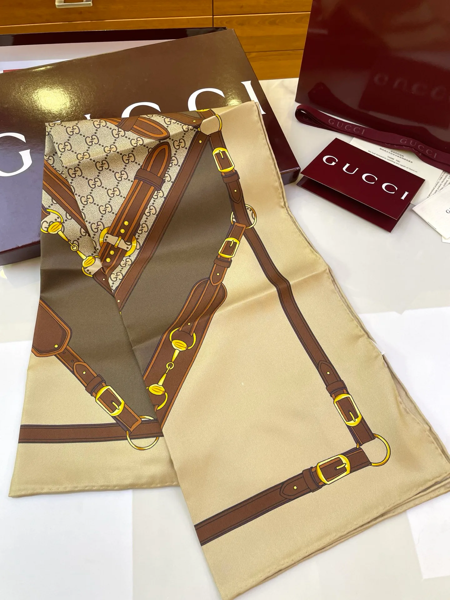 Платки Gucci 1981368