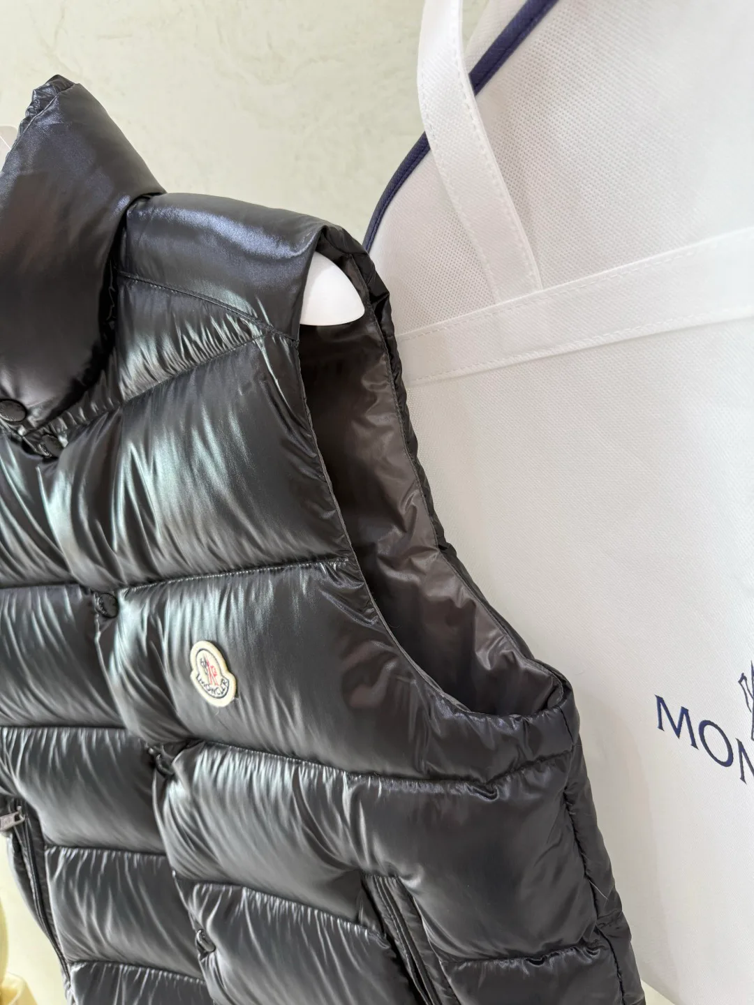 Жилеты Женские Moncler 18376095