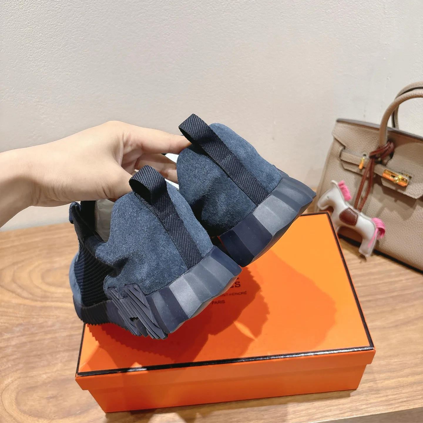 Кроссовки Женские Hermes 1872482