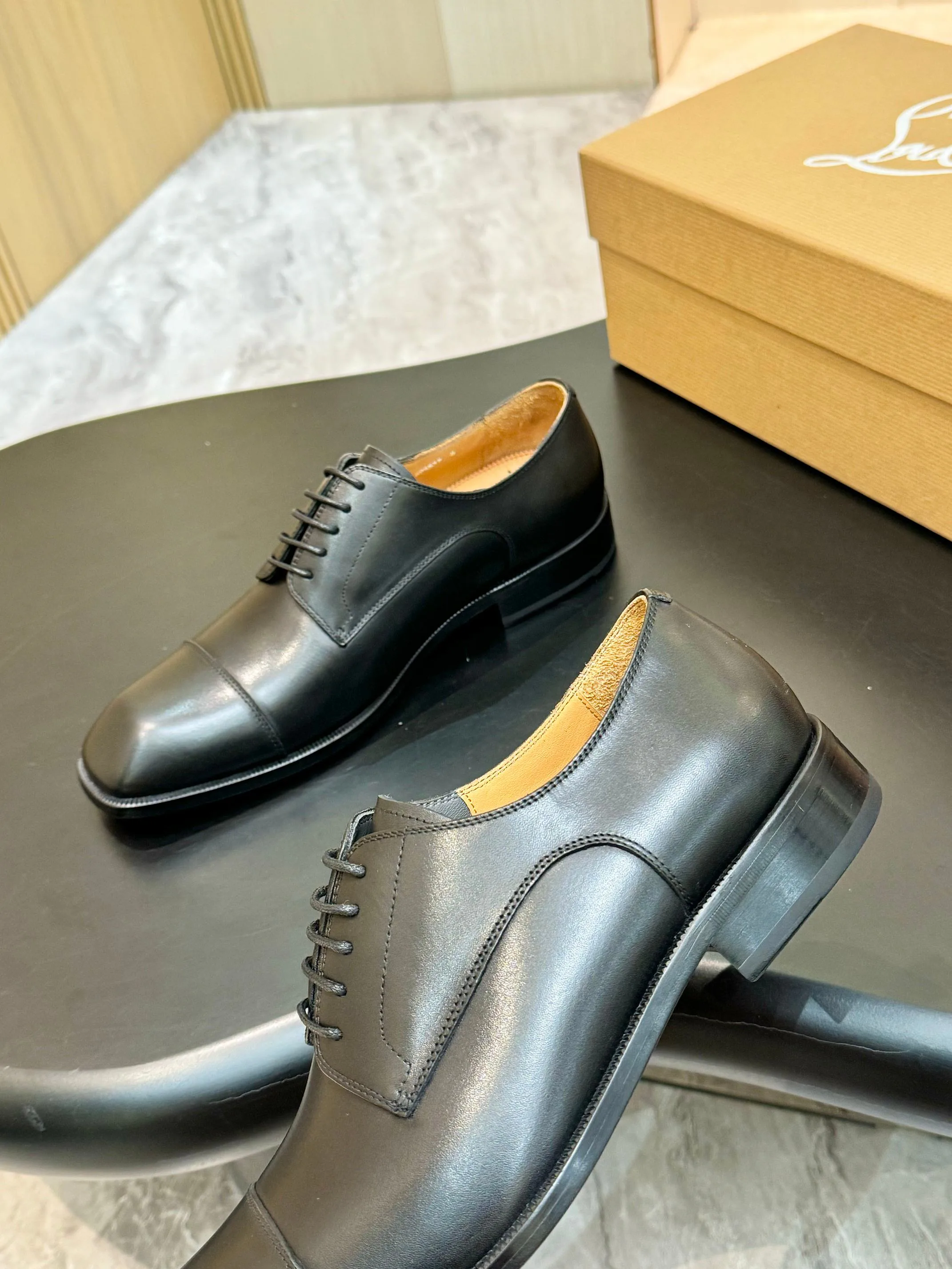 Лоферы И Туфли Мужские Christian Louboutin 18117229