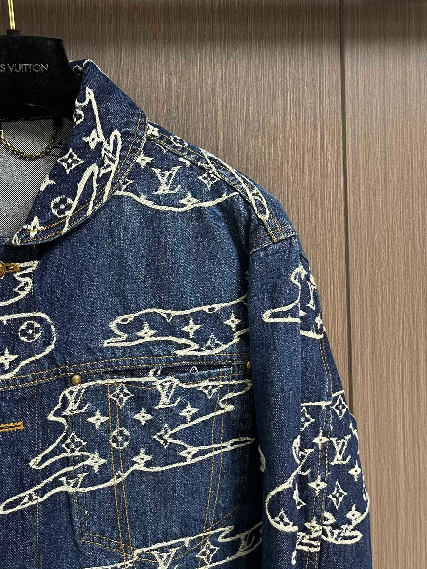 Костюмы Мужские Louis Vuitton 135390