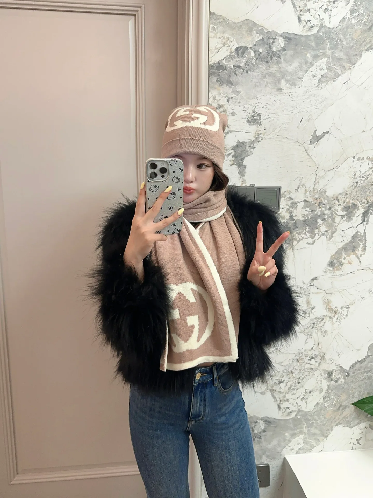 Головные Уборы Gucci 823955