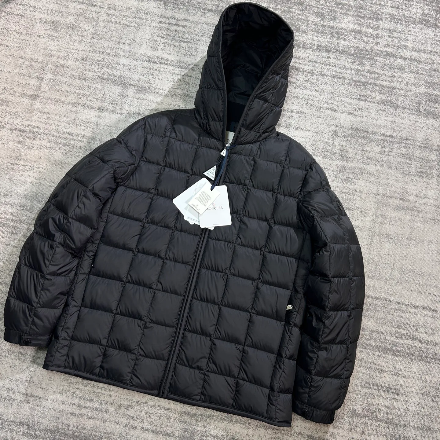 Куртки И Пуховики Женские Moncler 18840101