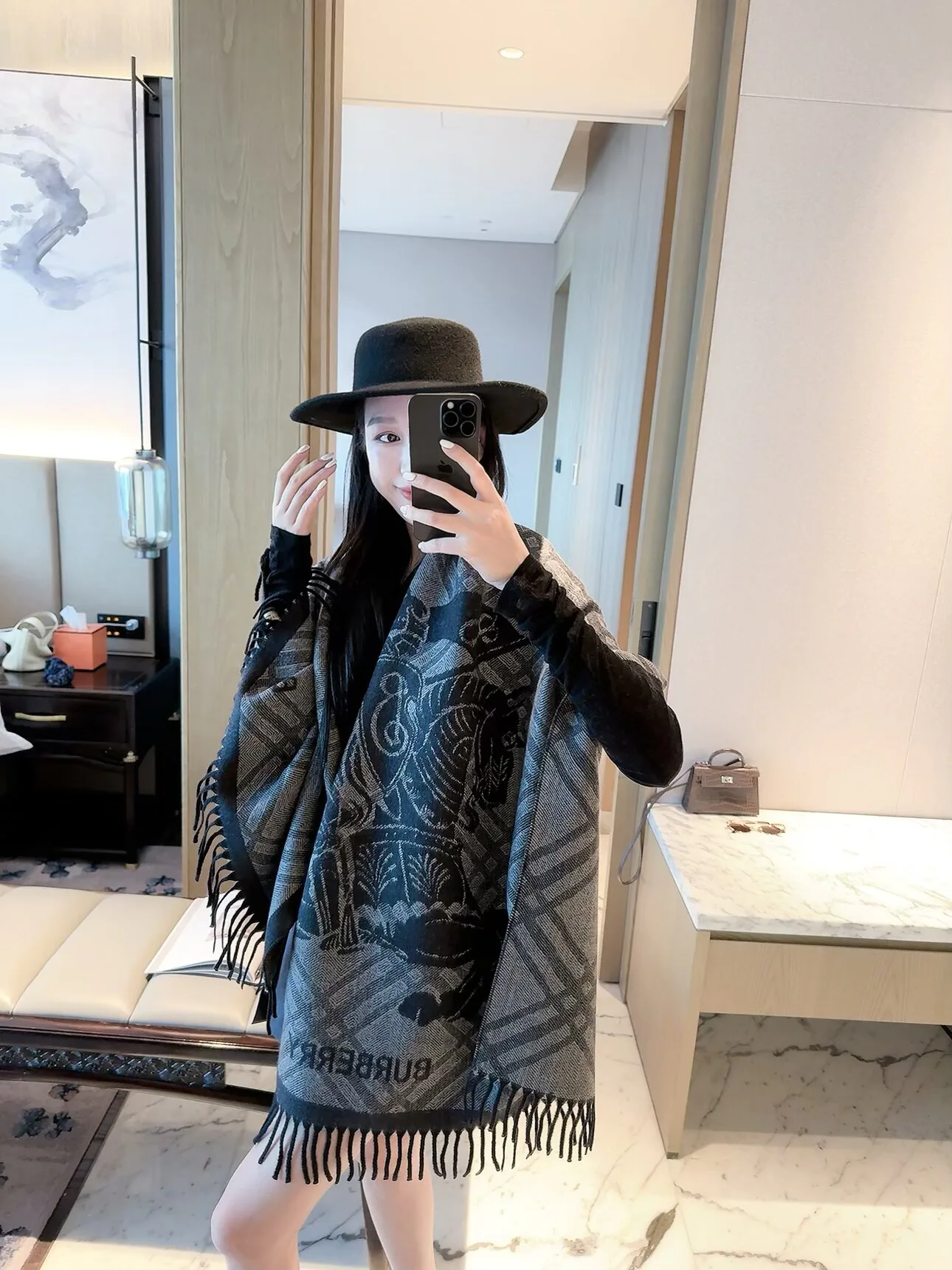 Шарфы Burberry 18003026