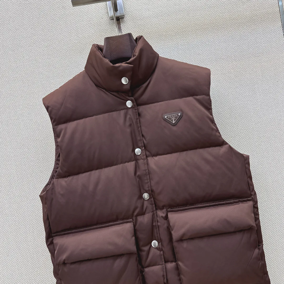 Жилеты Женские Prada 19400537
