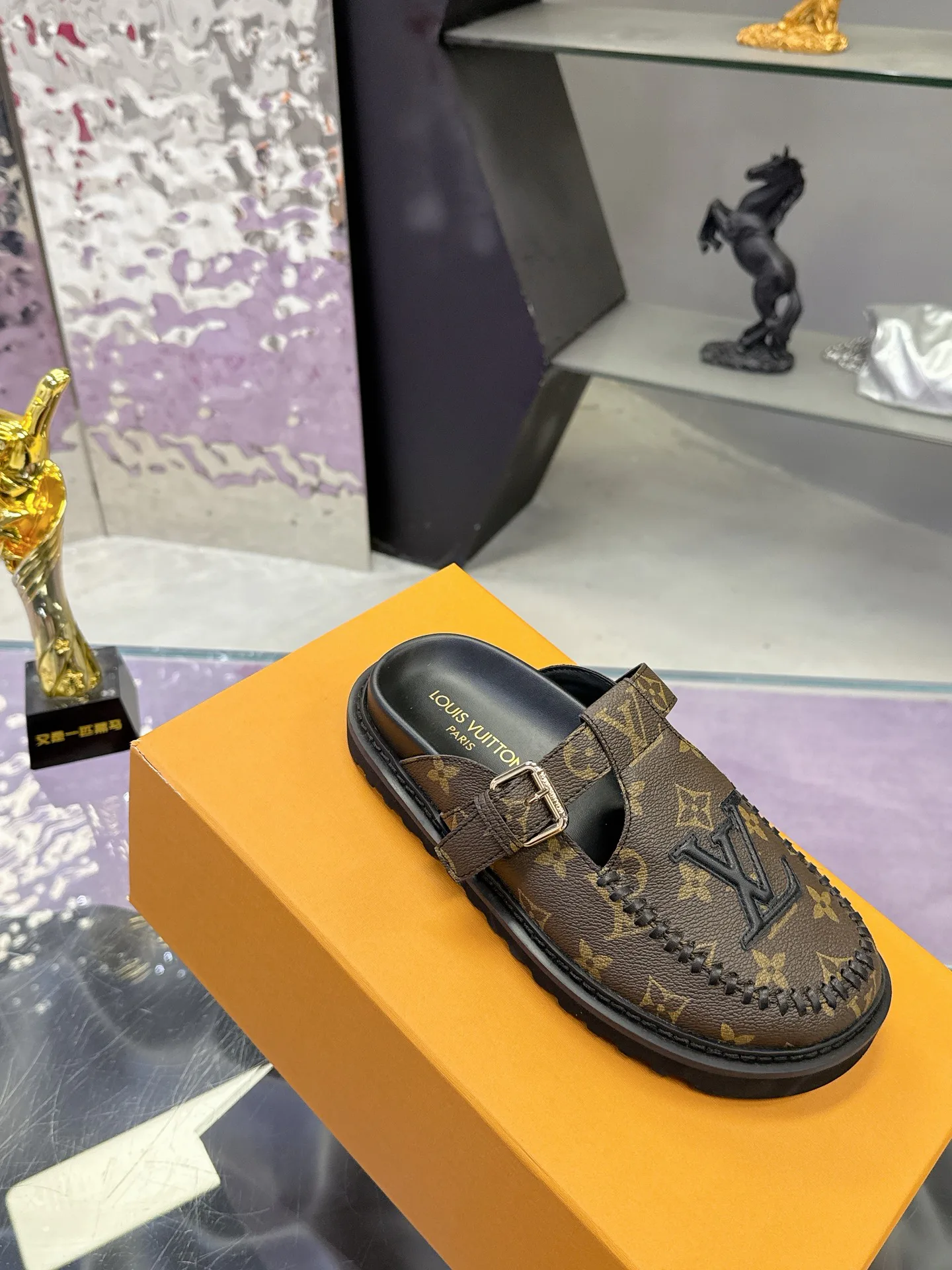 Мюли И Сабо Женские Louis Vuitton 17530471