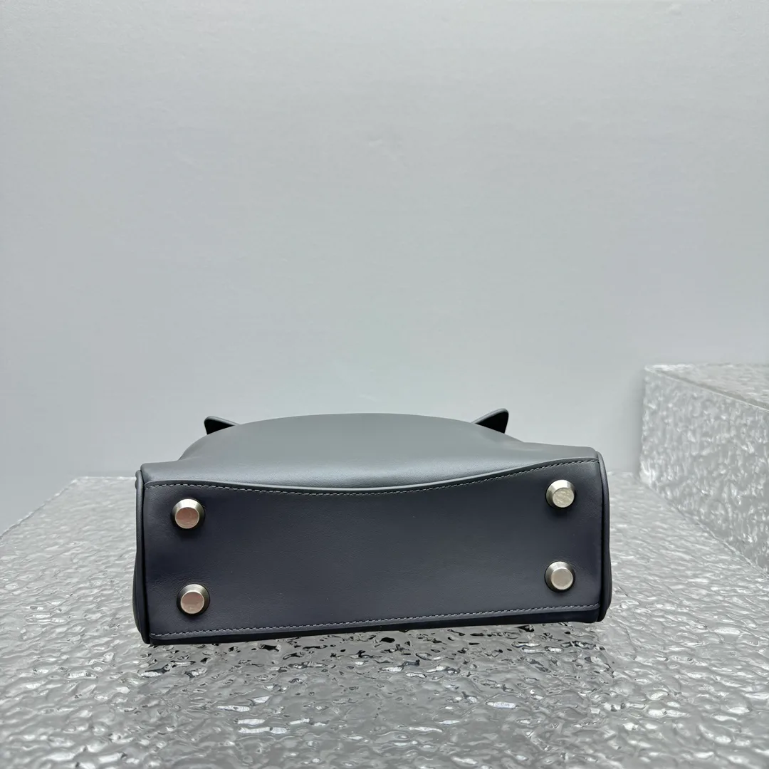 Классические Сумки Женские Balenciaga 11524774