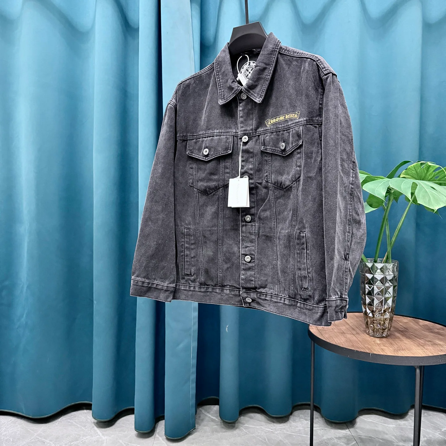 Куртки И Пуховики Женские Chrome Hearts 18597100