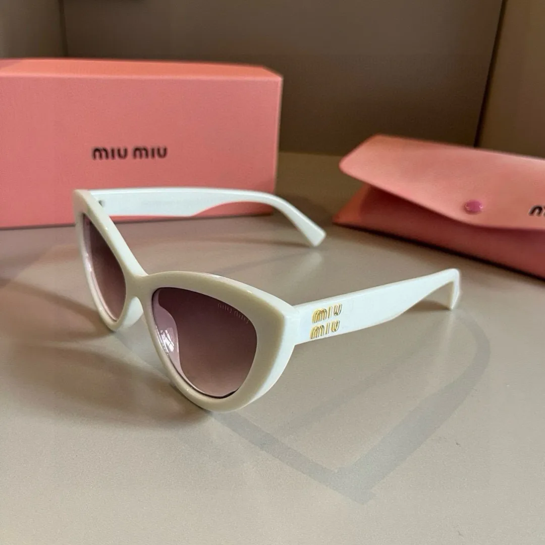 Очки Miu Miu 10842021