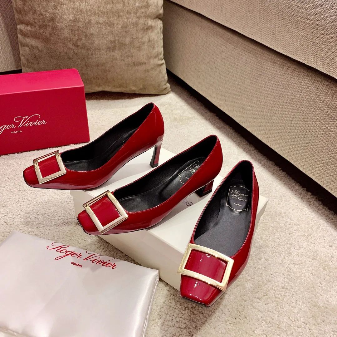 Туфли Женские Roger Vivier 17550719