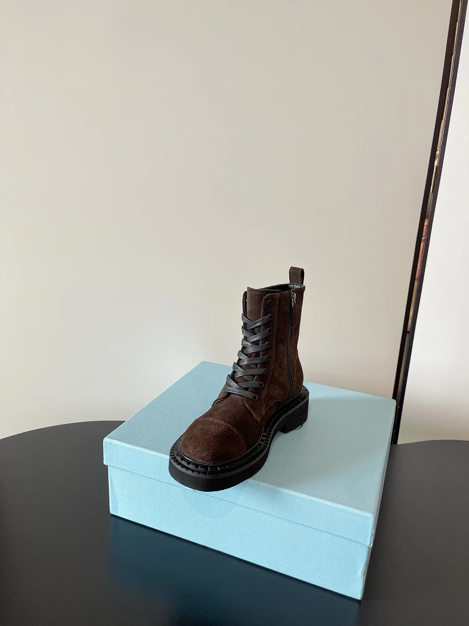 Ботинки Женские Prada 868993
