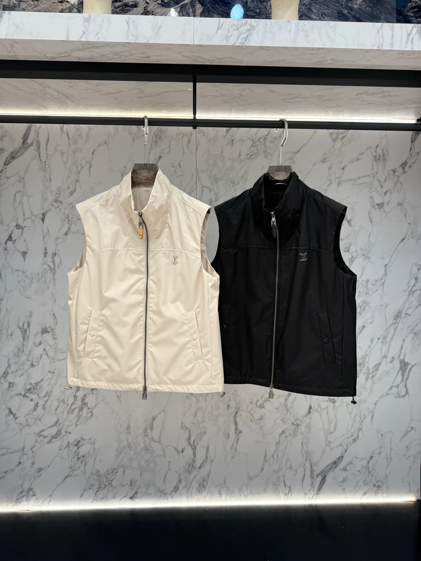 Куртки И Пуховики Мужские Louis Vuitton 11520372