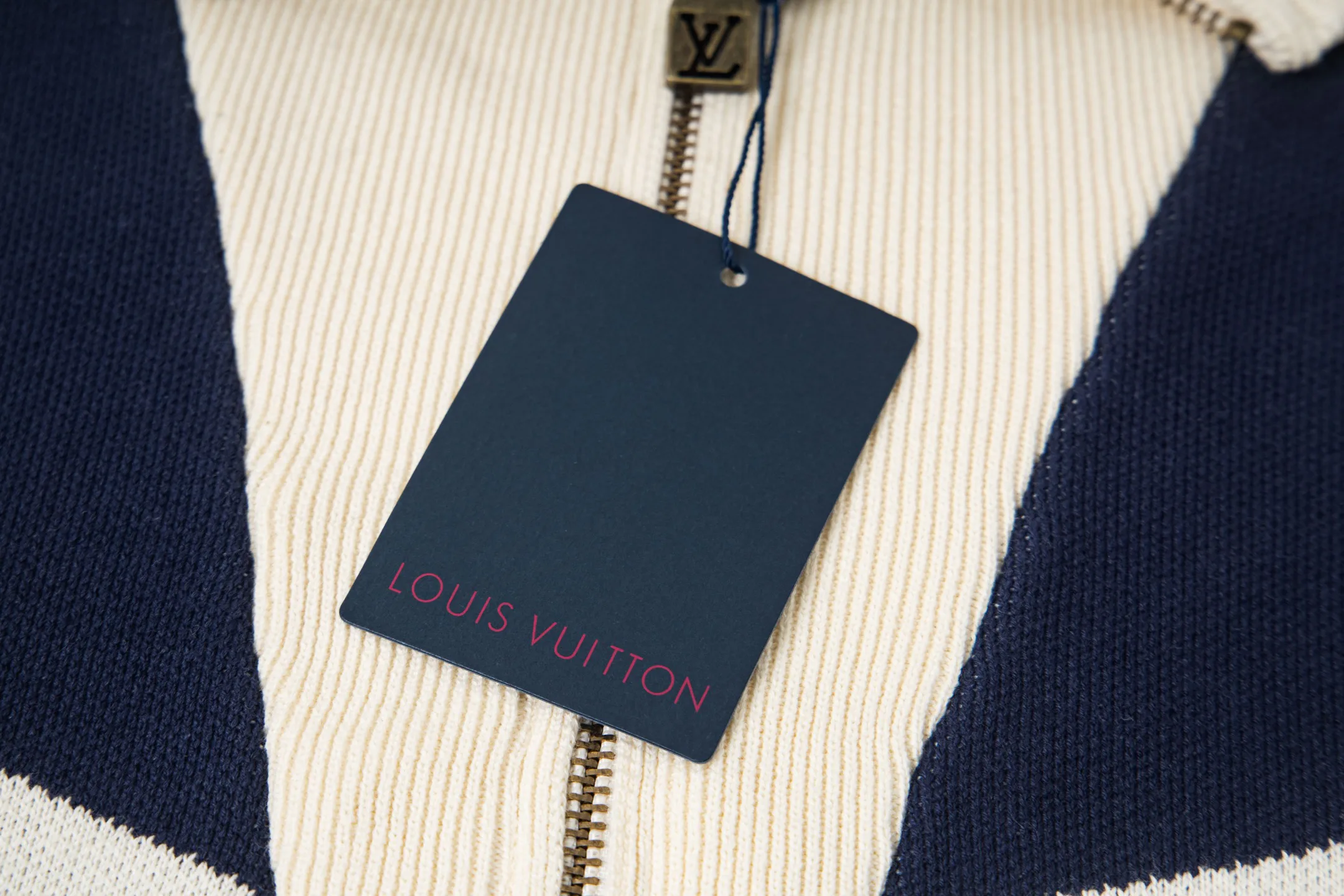 Куртки И Пуховики Мужские Louis Vuitton 3324169