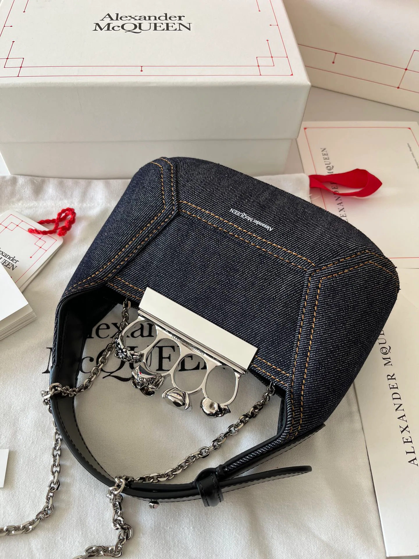 Сумки На Ремне Женские Alexander Mcqueen 11472492