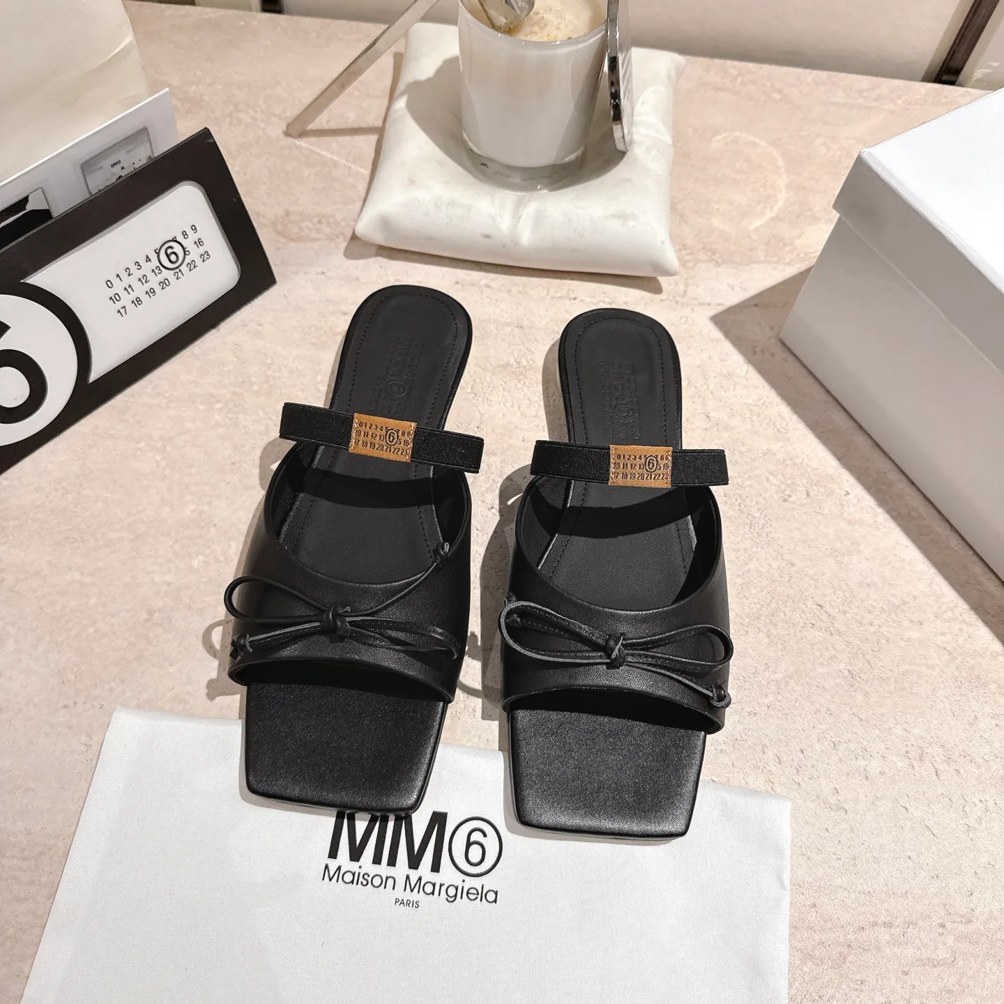 Шлепанцы Женские Maison Margiela 1667509