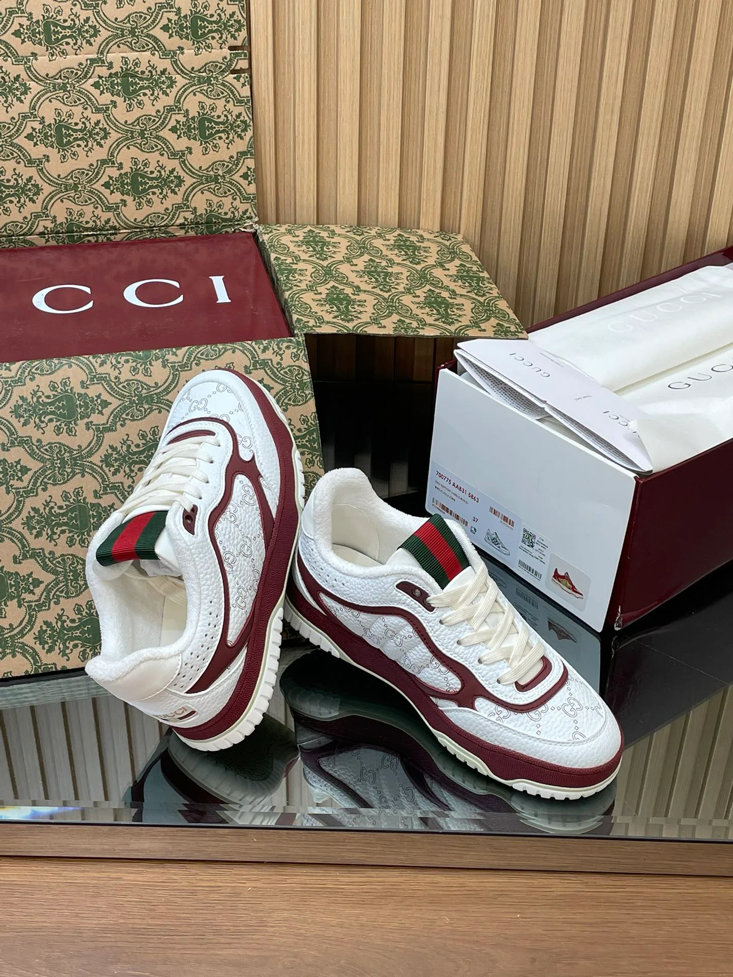 Кроссовки Женские Gucci 3443588