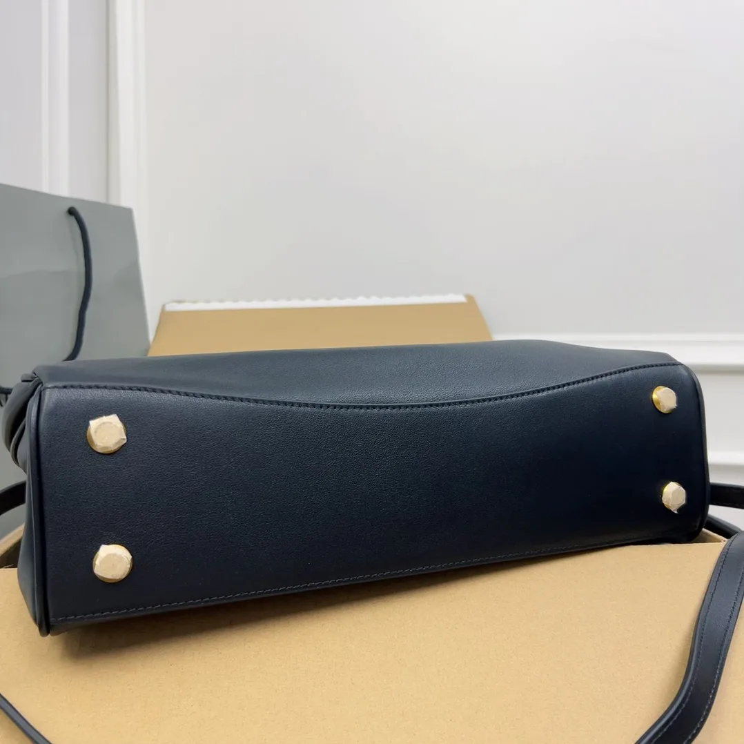 Классические Сумки Женские Balenciaga 11872213