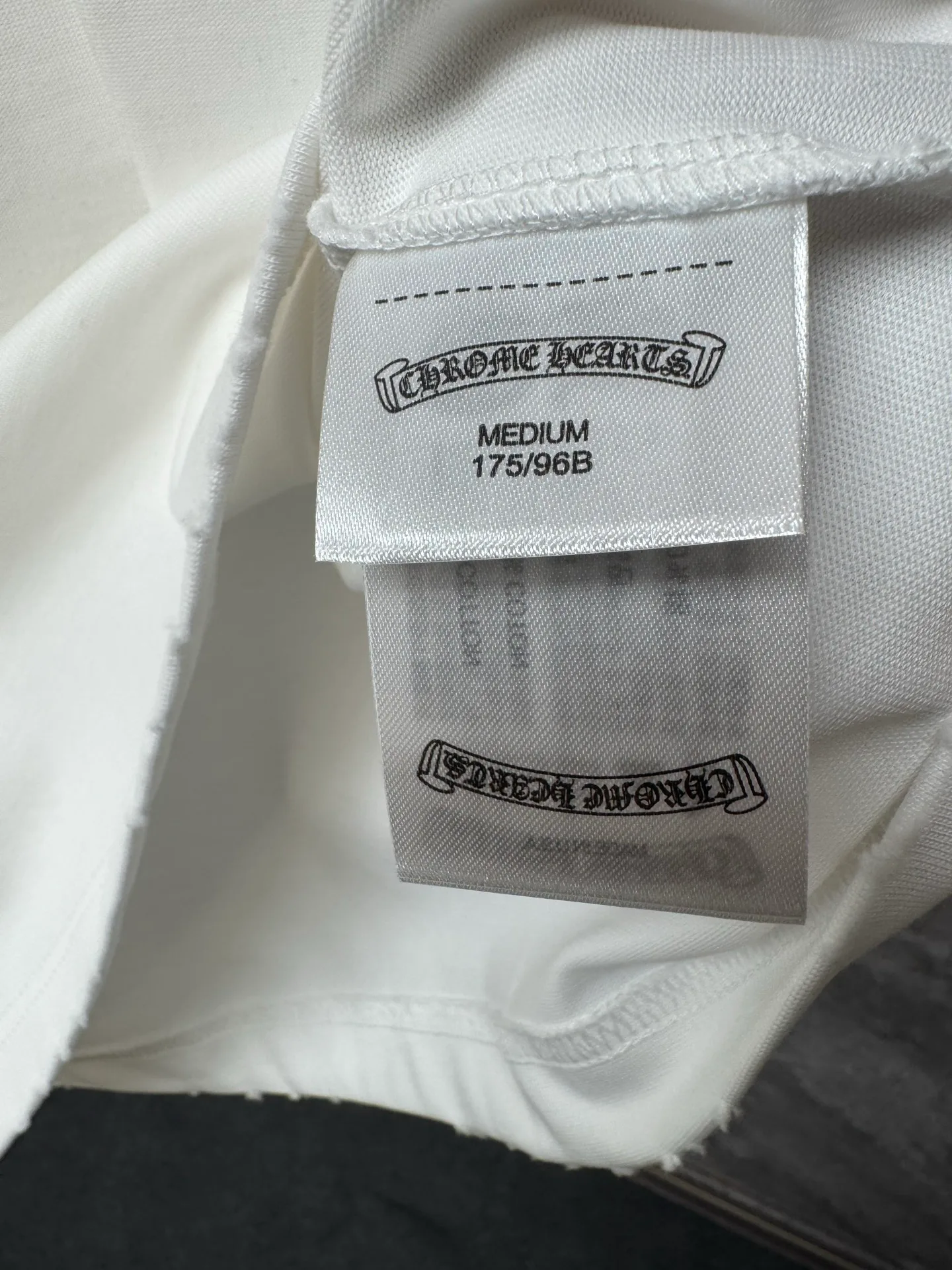 Футболки Женские Chrome Hearts 11679859