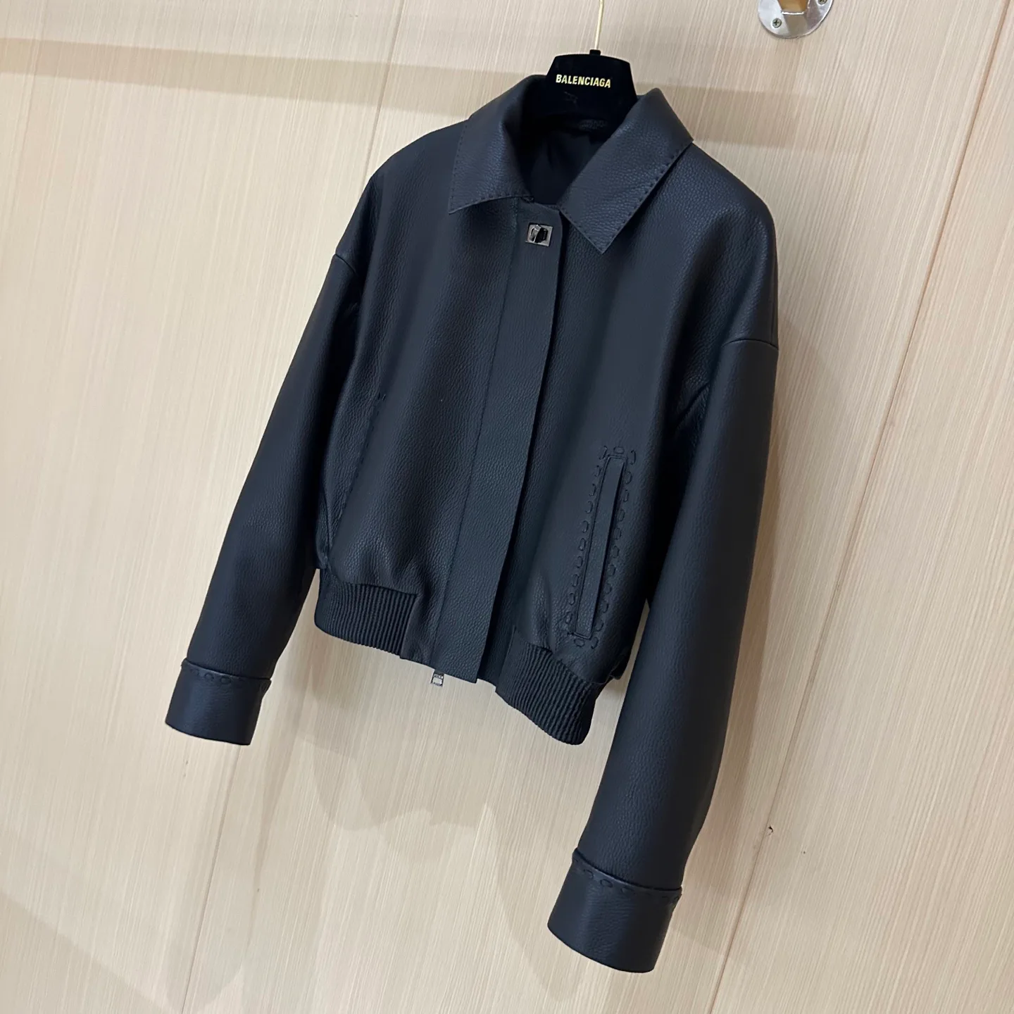 Куртки И Пуховики Мужские Fendi 10648087