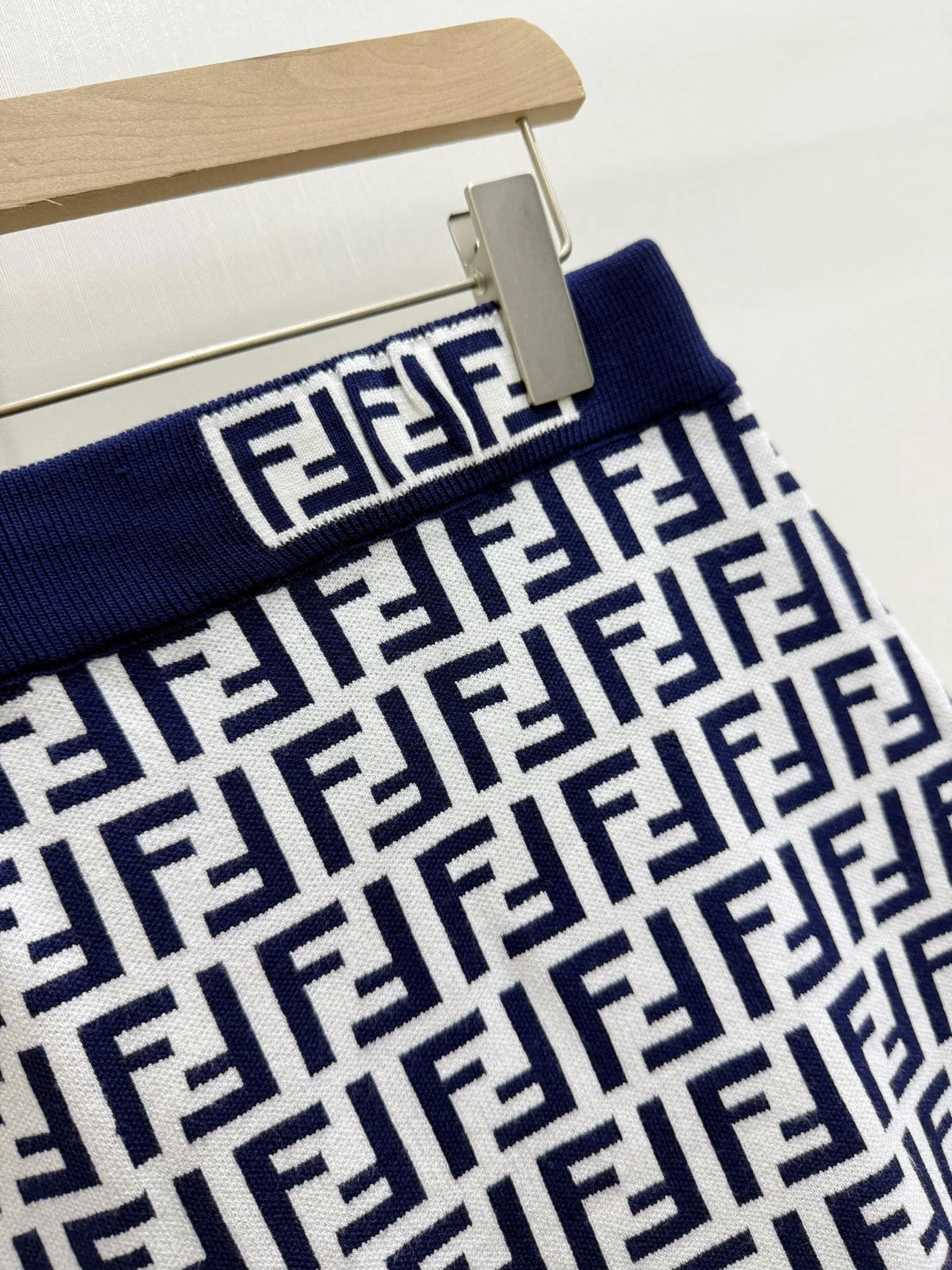 Юбки Женские Fendi 17285192