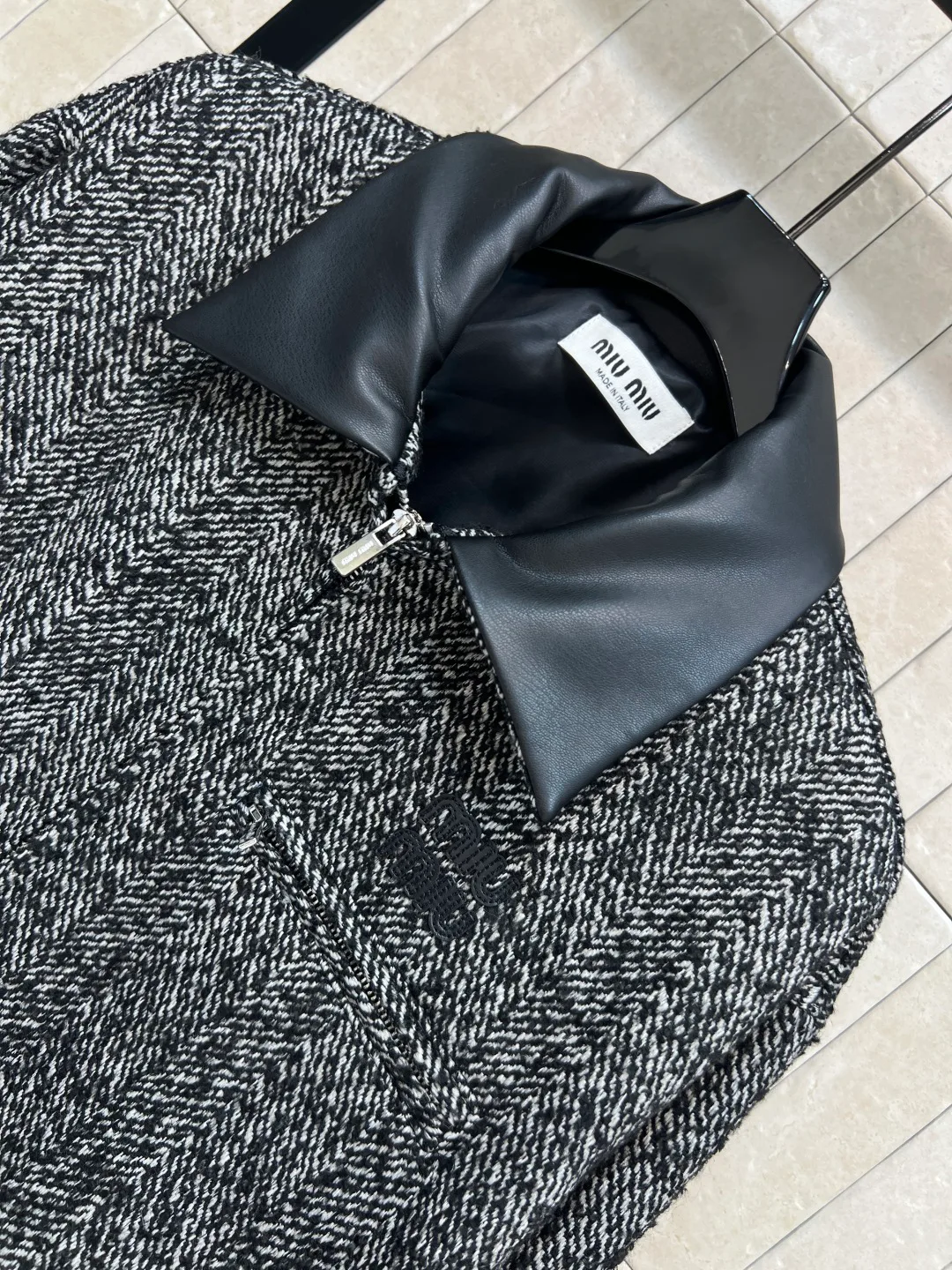 Куртки И Пуховики Женские Miu Miu 127518