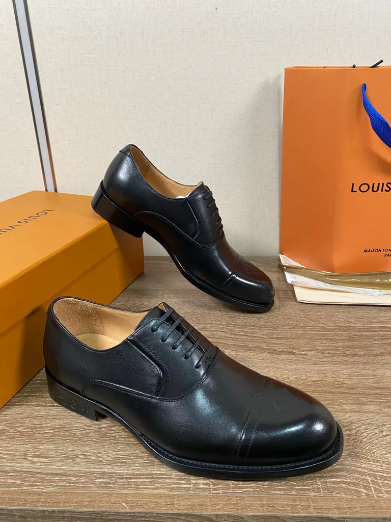 Лоферы И Туфли Мужские Louis Vuitton 18193975