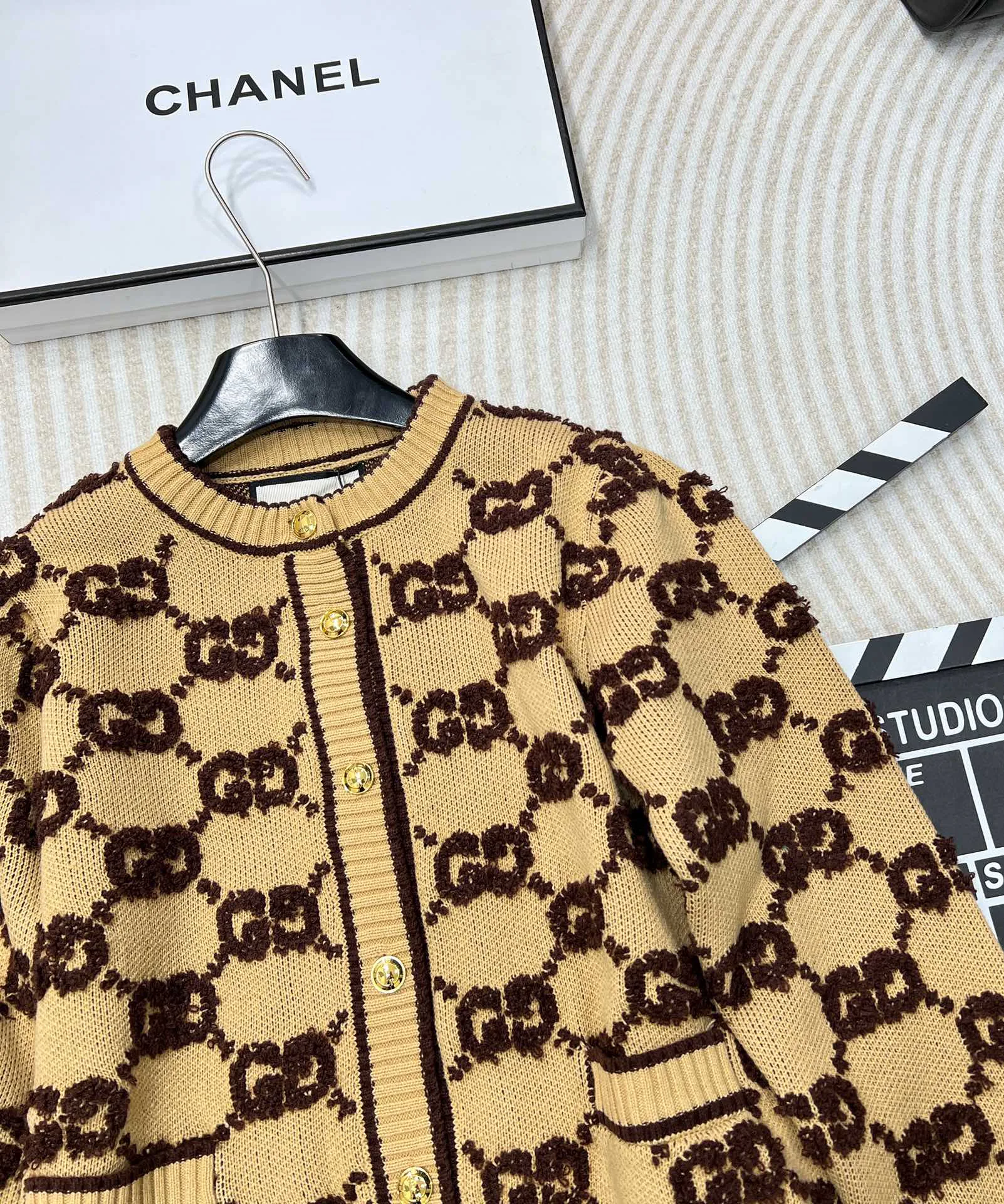 Джемперы И Свитеры Женские Gucci 12662104
