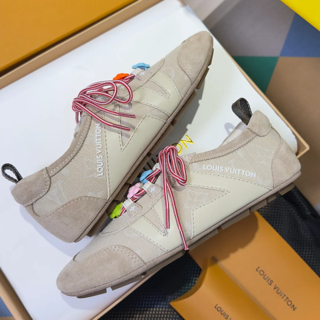 Туфли Женские Louis Vuitton 11852656