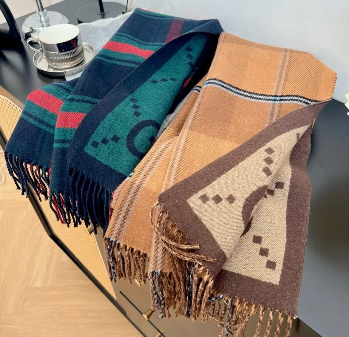 Шарфы Gucci 5728385