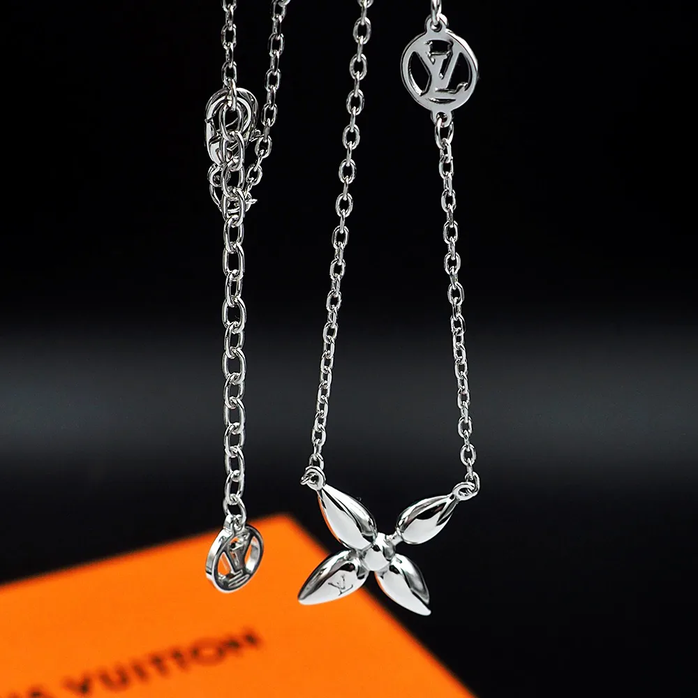 Бижутерия Louis Vuitton 11755907