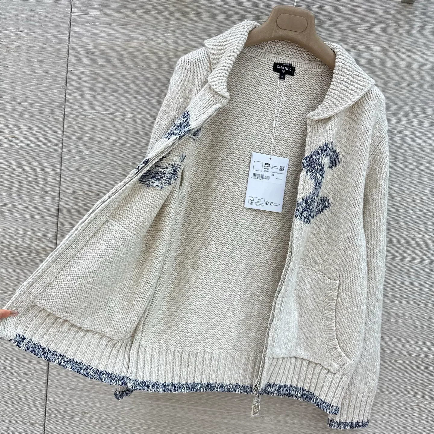 Джемперы И Свитеры Женские Chanel 19241298