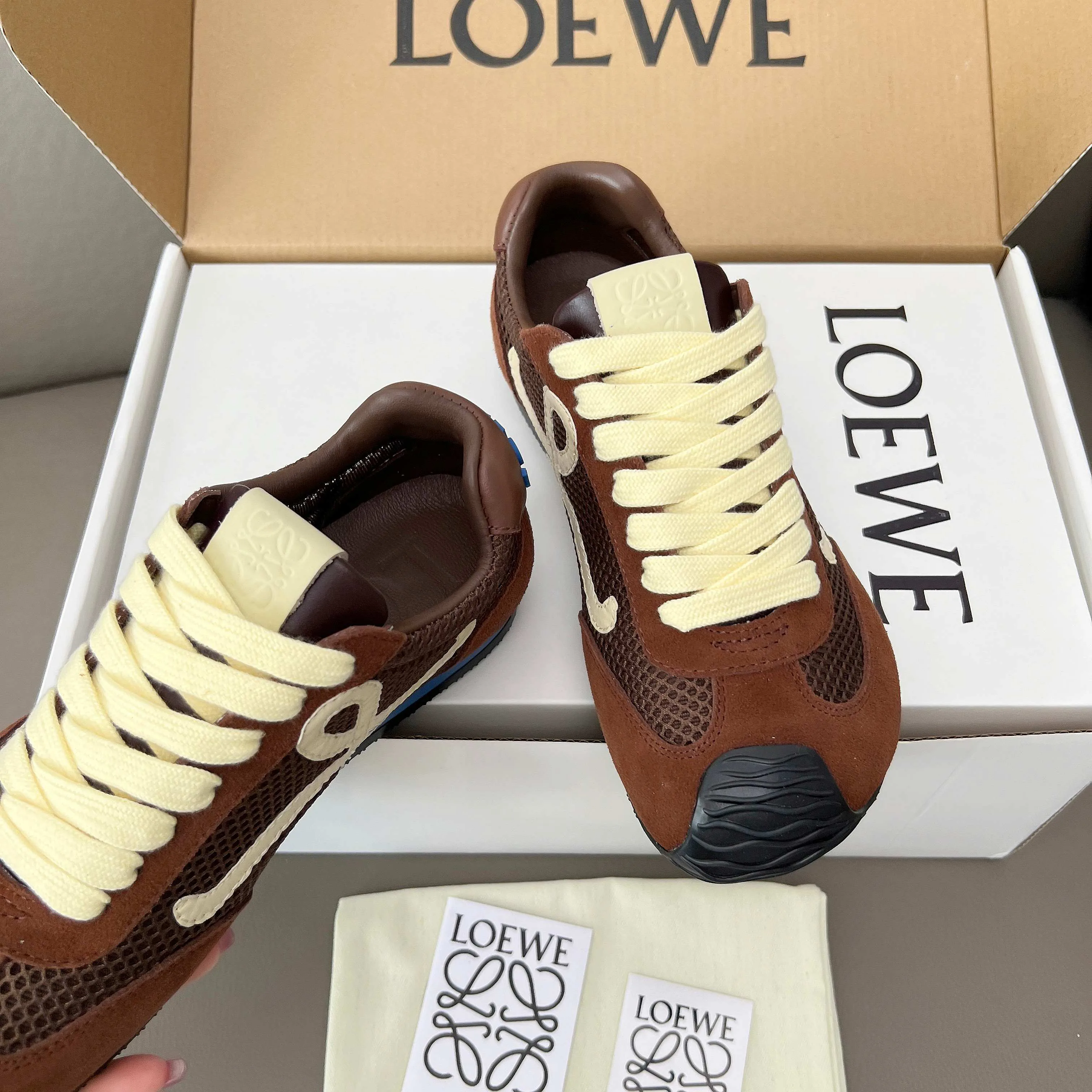Кроссовки Женские Loewe 18011185